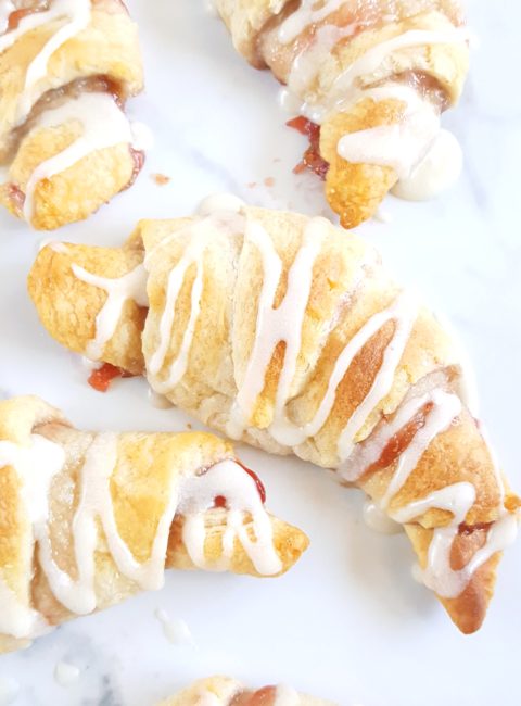 Healthy Banana Applesauce Muffins